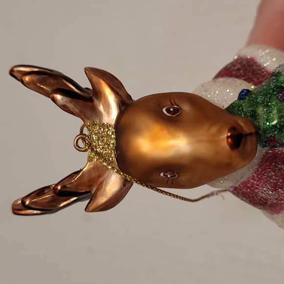 Adorable Reindeer Holding  a Christmas Tree Ornament - Picture 9 of 16
